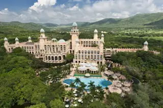 Scr1a0001 0847 Sun City The Palace Aerial And Pool MKX6541 1