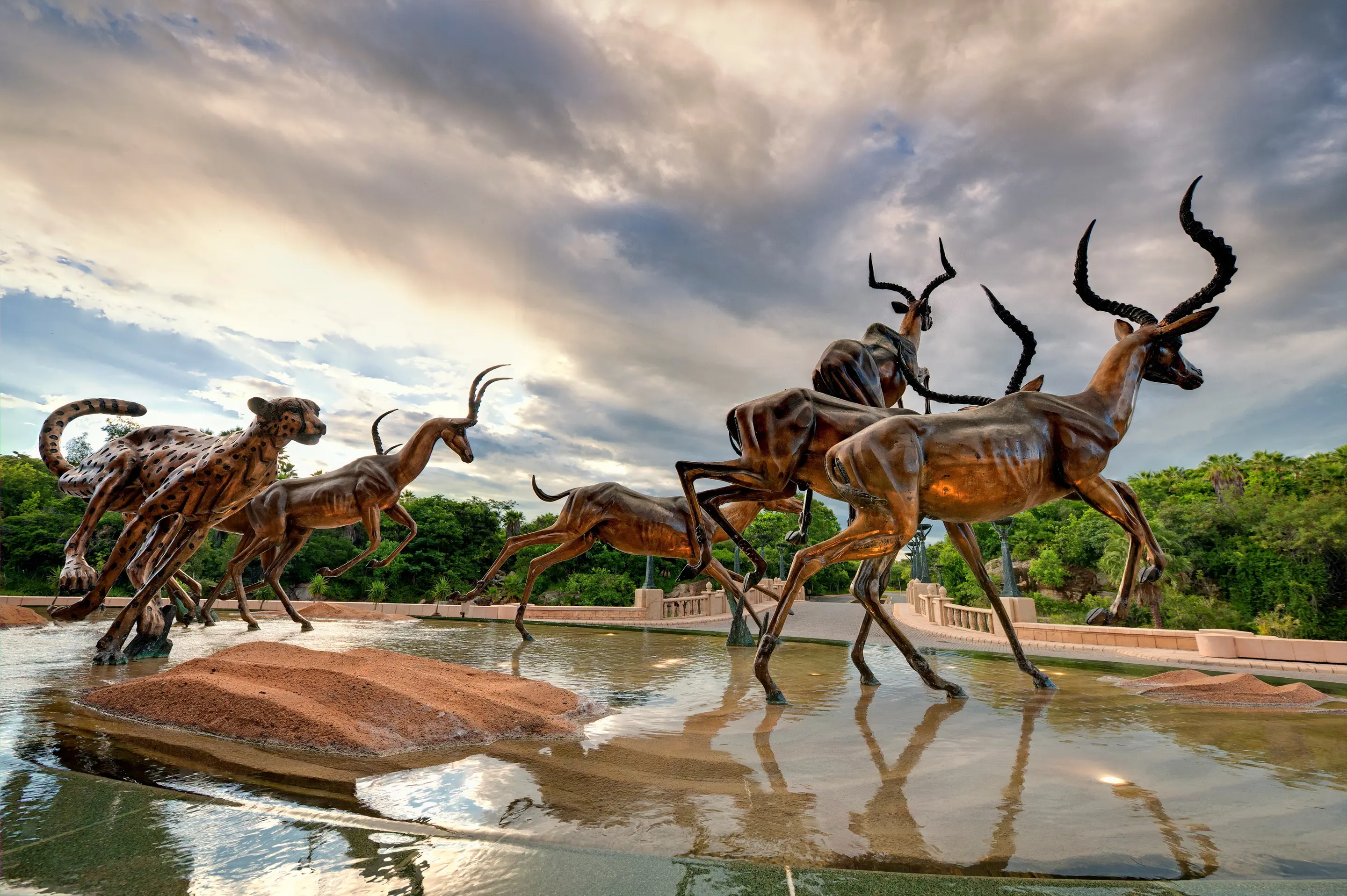 The Palace Entrance Cheetah Fountain Porte Cochere 4527 The Palace Entrance Cheetah Fountain Porte Cochere 4527