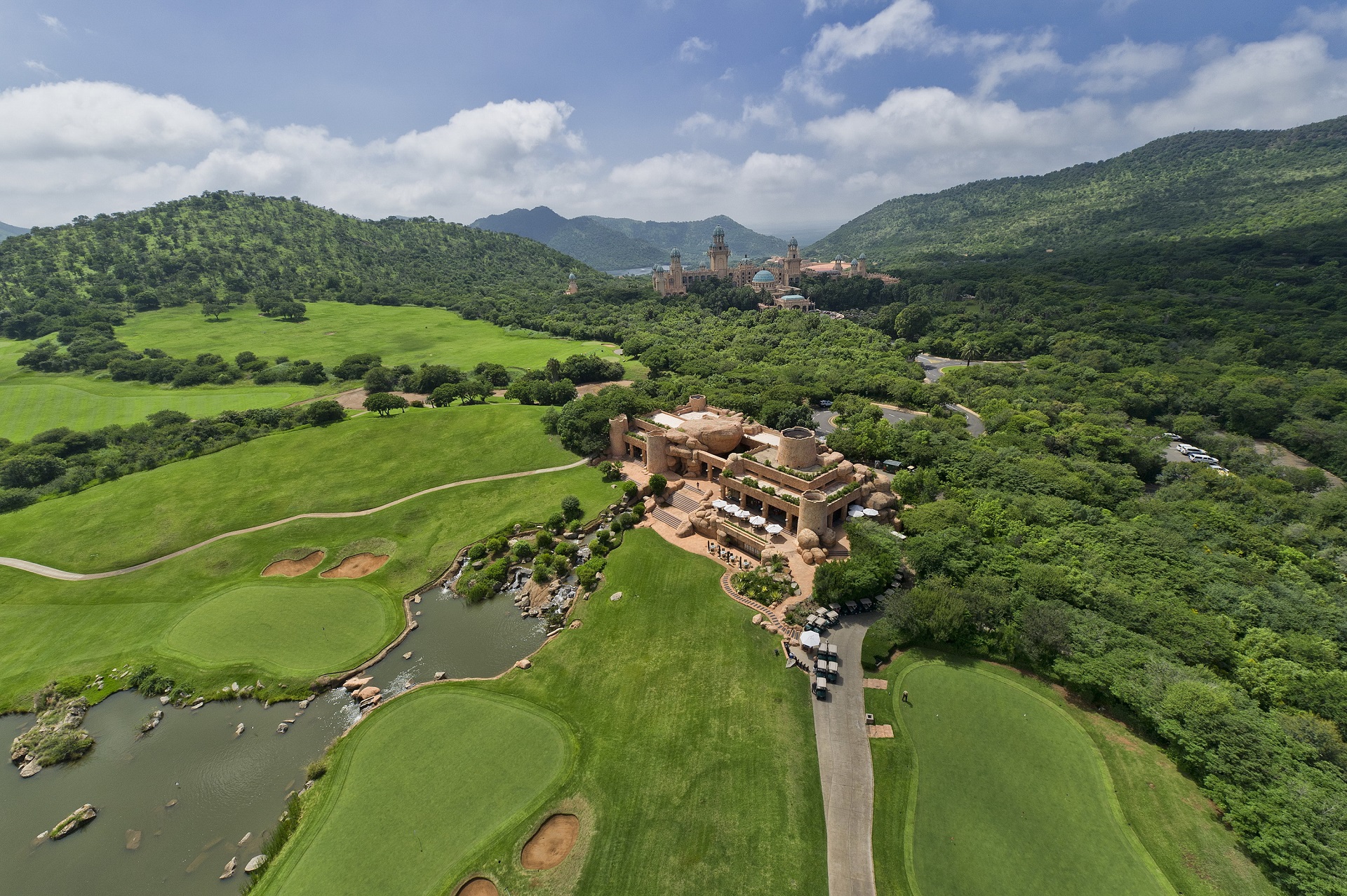 Sunr Lost City Golf Course Clubhouse