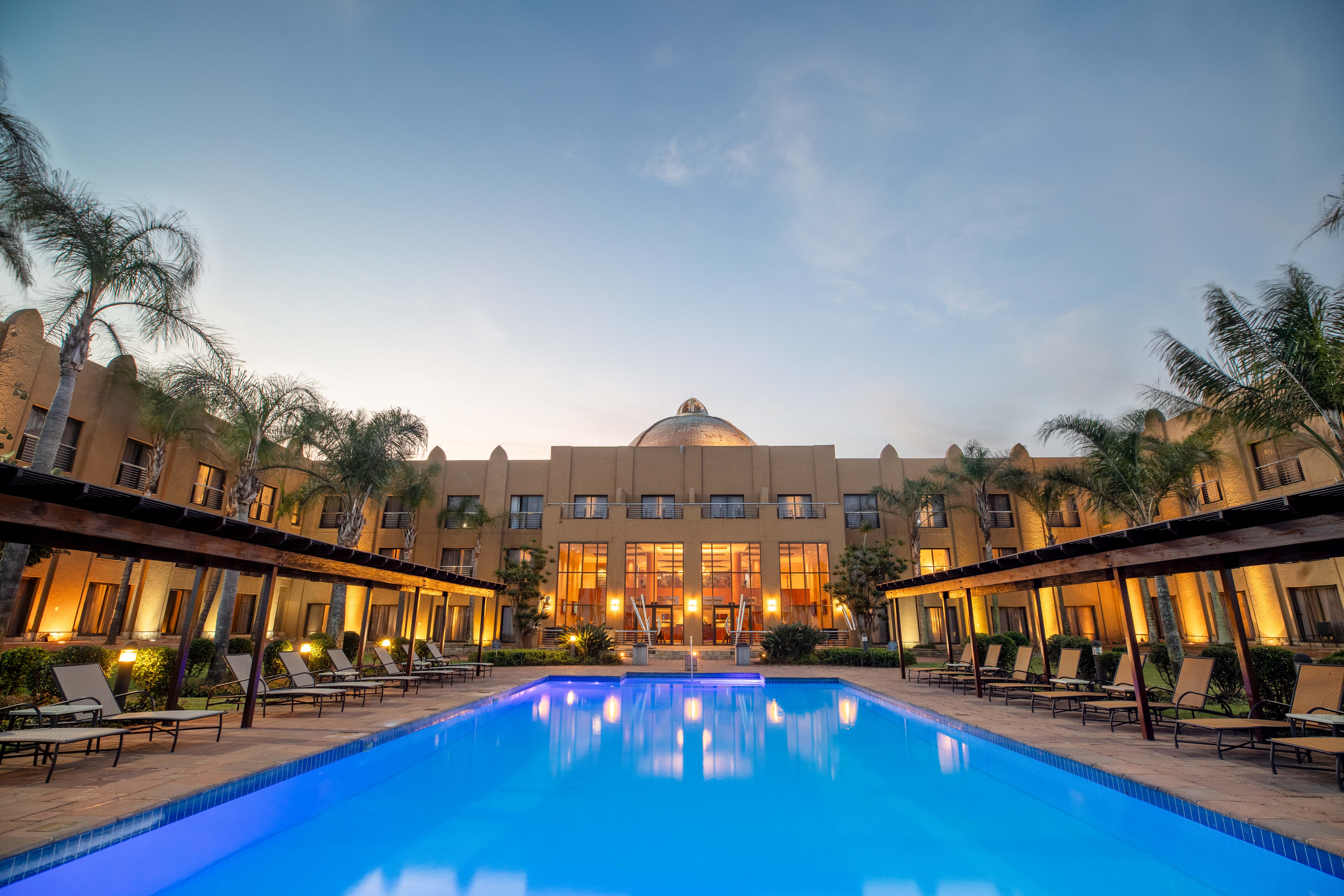 Siba Exterior Evening Royal Lodge Pool 2