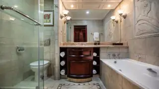 Sun City Cascades Bathroom