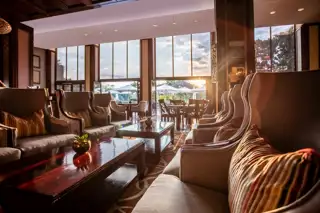 Sun City Cascades Luma Bar And Lounge 03