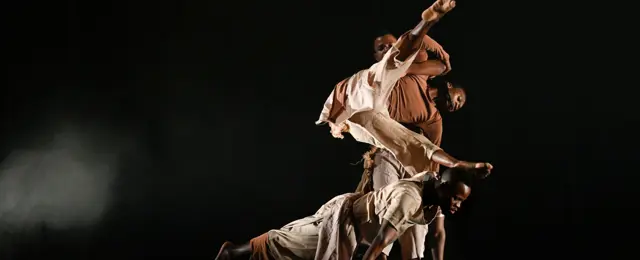 Flatfoot Dance Company And KZNSA Gallery Presents ‘Busy Being Blue Scaled