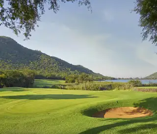 Sunr Gary Player Country Club 16Th Hole Par 3 Web