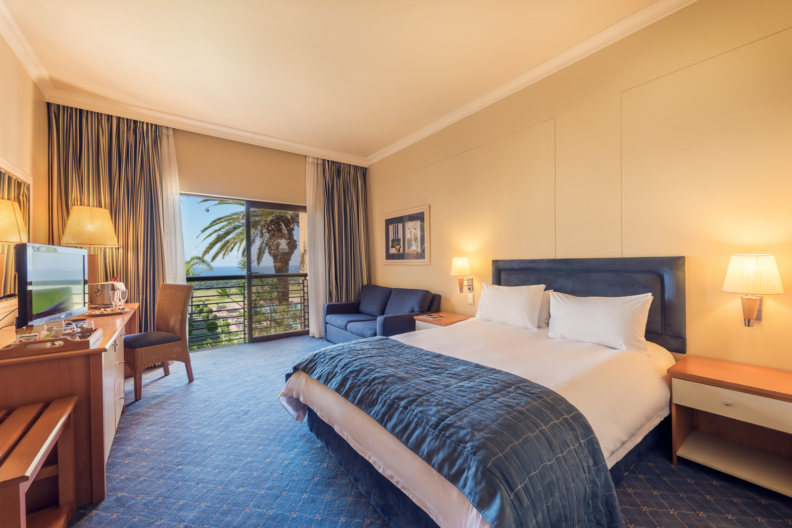 Sibaya Lodge Accessible Room1