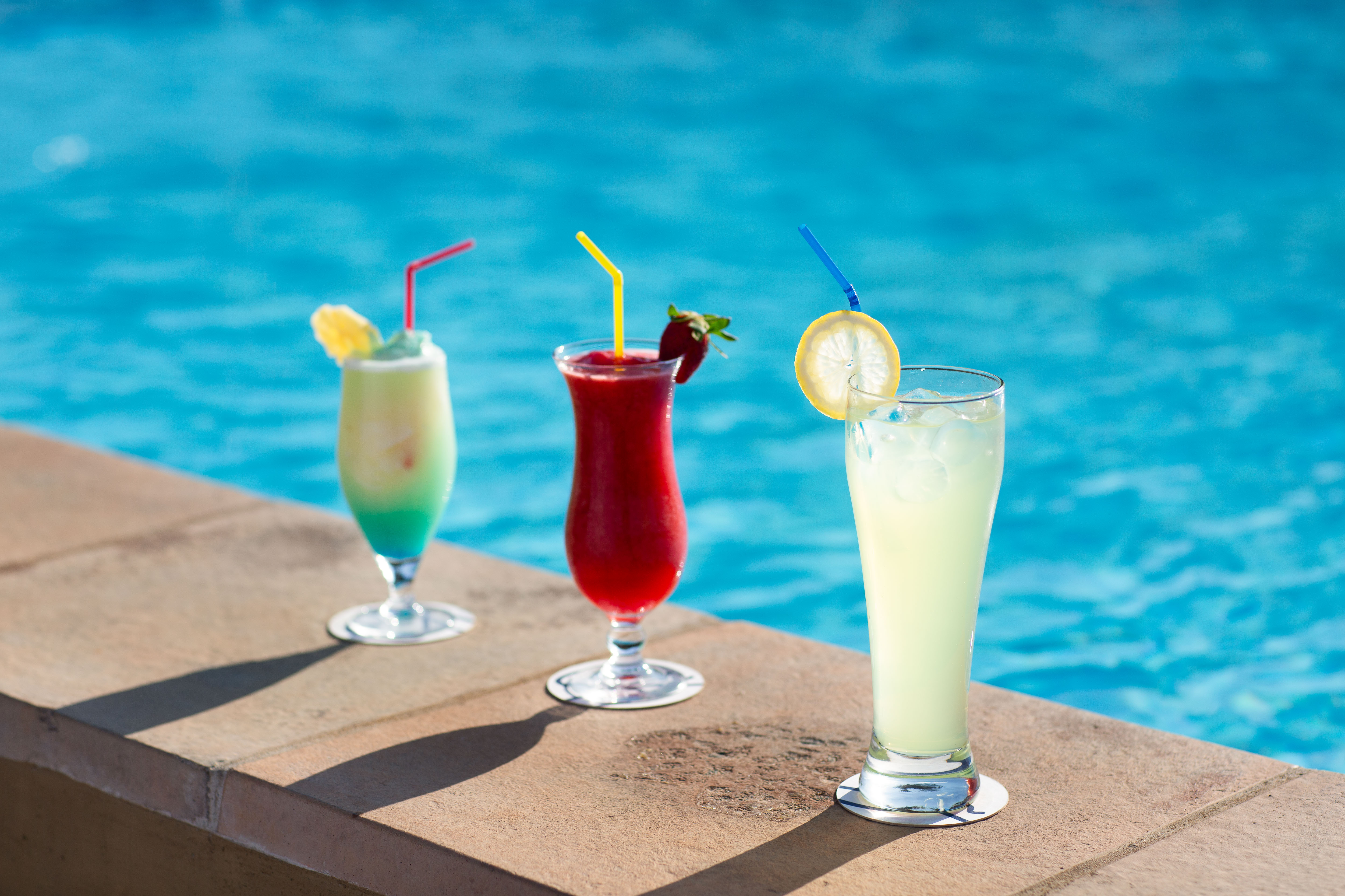 Siba Pool Cocktail 4