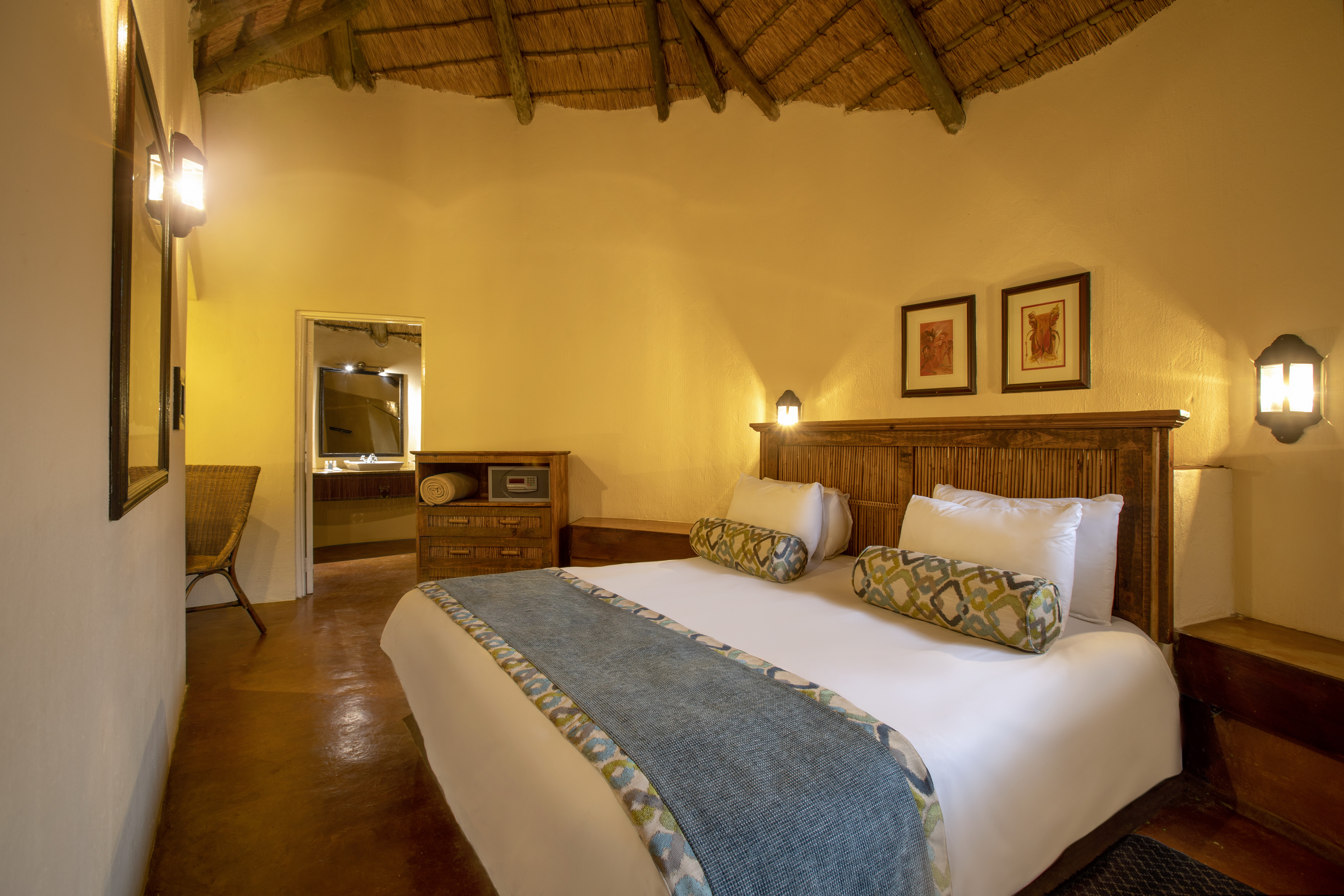 Sun City Bush Bungalows Nyasa King Room 8582 1