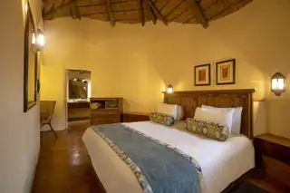 Sun City Bush Bungalows Nyasa King Room 8582 1