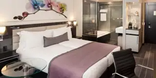 Masl The Maslow Luxury Twin Room Bath Shower