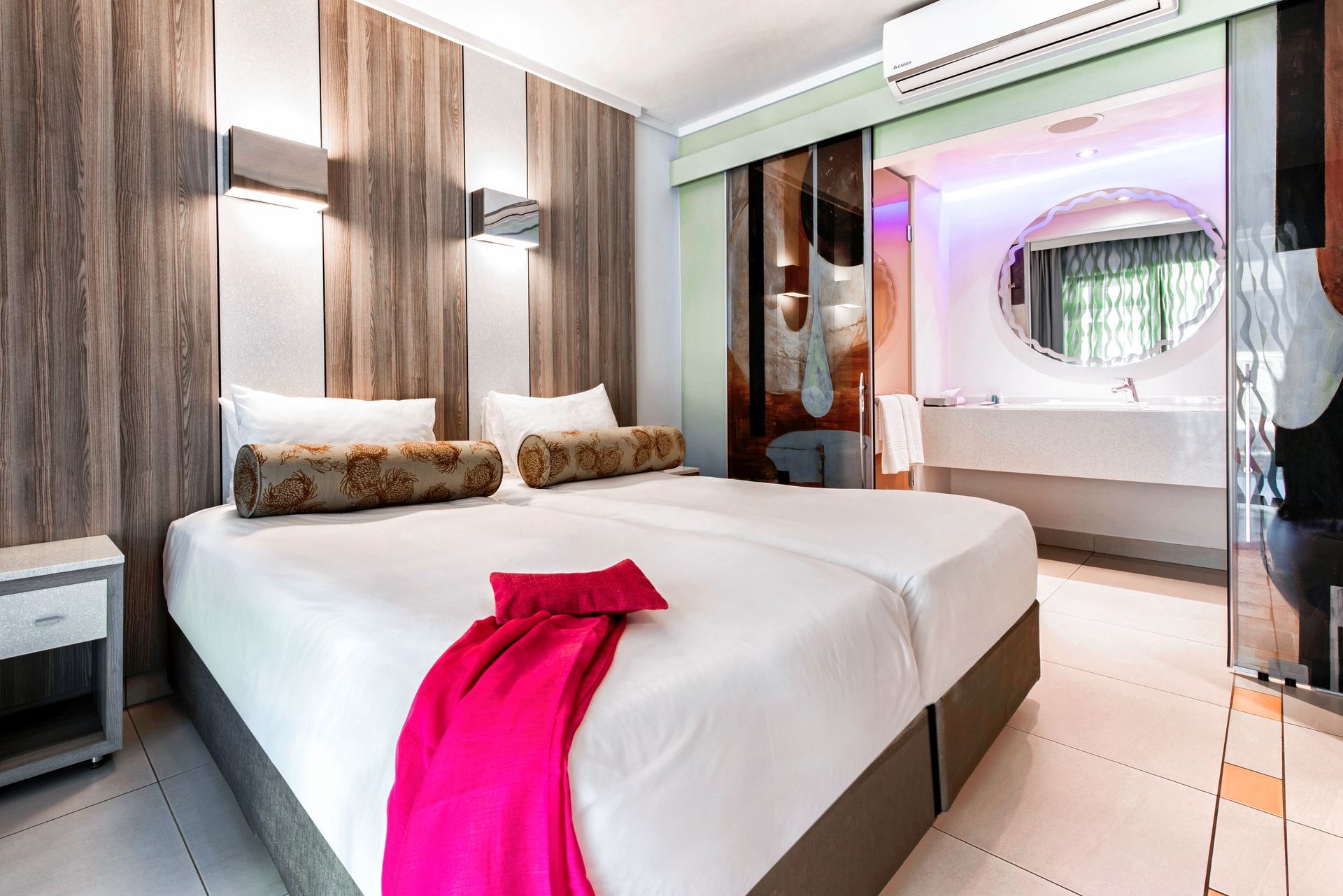 Sun City Cabanas Standard Twin Room 4