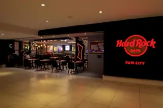 Sunr Hard Rock Cafe Entrance