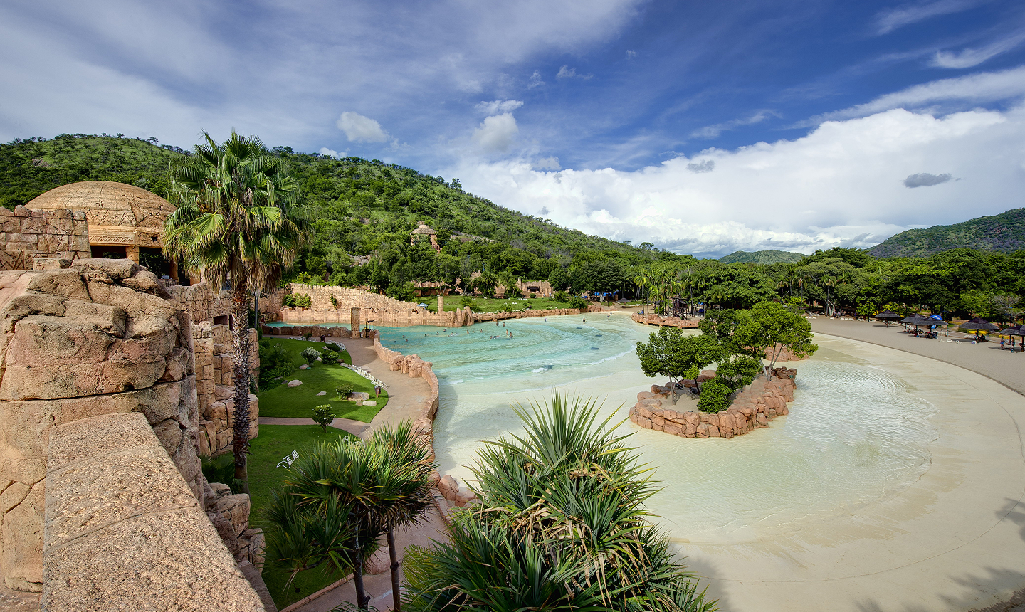 Sun City Valley Of Waves 01