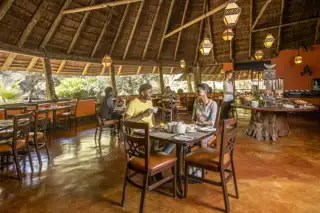 Sun City Bush Bungalows Restaurant 8647 1