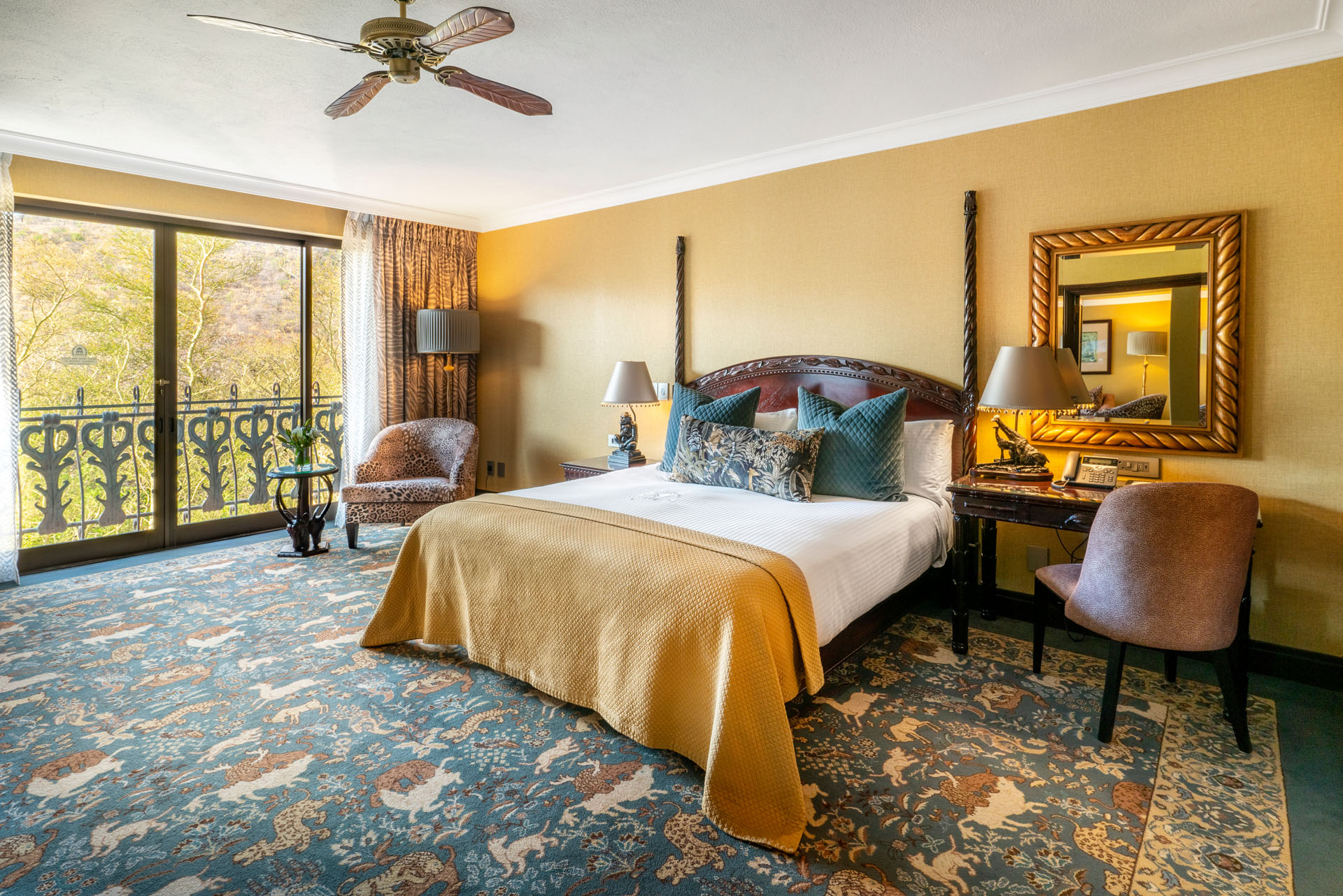 Sun City Palace Junior Suite Room Wide