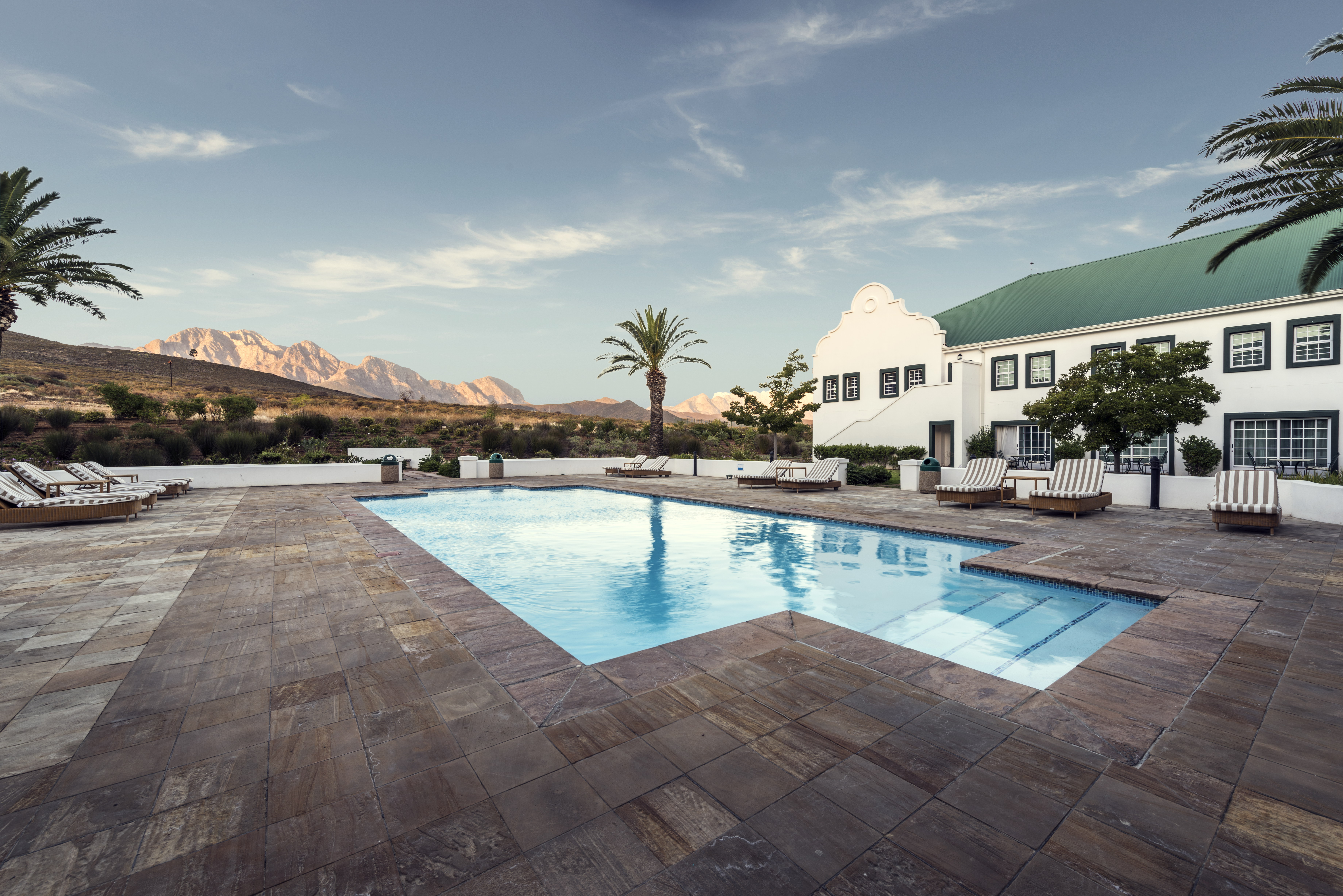 Gold Pool Day Hotel Mountain View